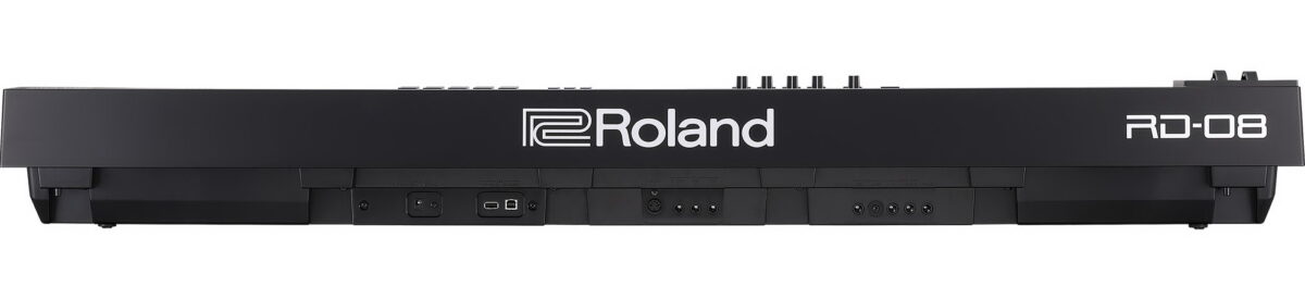 ROLAND RD-082
