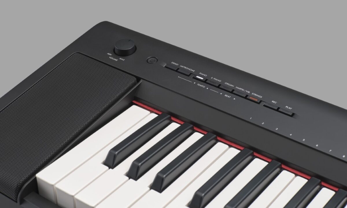 Yamaha NP-15 B - stage piano6