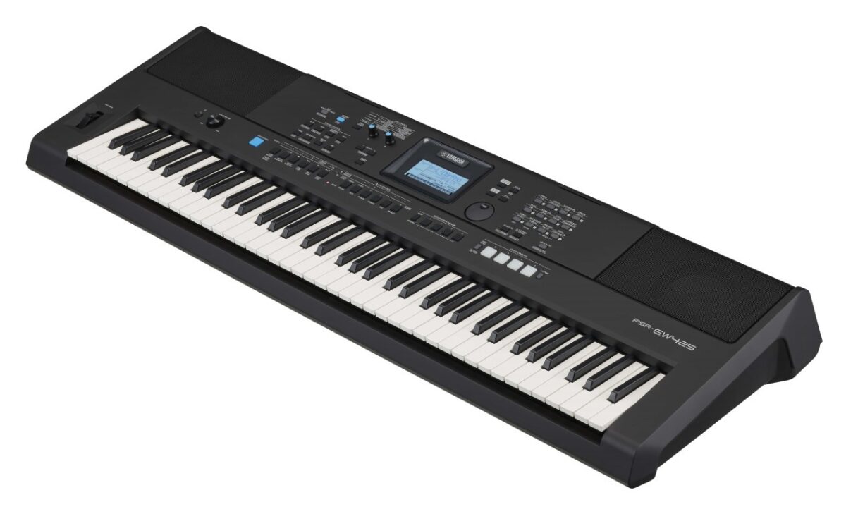 Yamaha PSR-EW425 - keyboard1