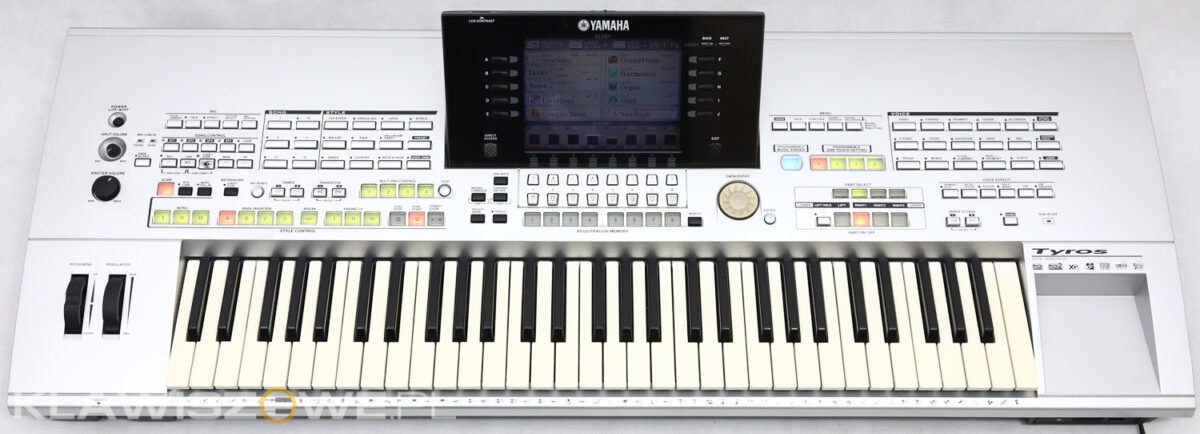 YAMAHA Tyros 12