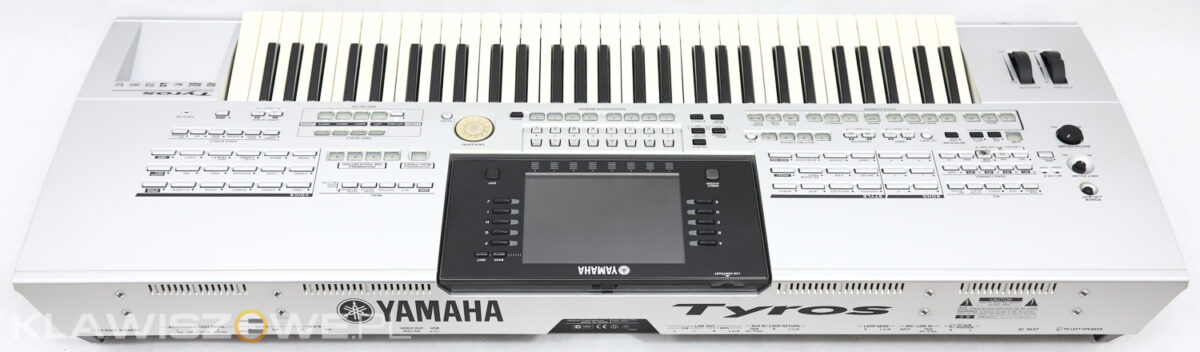 YAMAHA Tyros 18