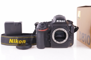 Nikon D8100