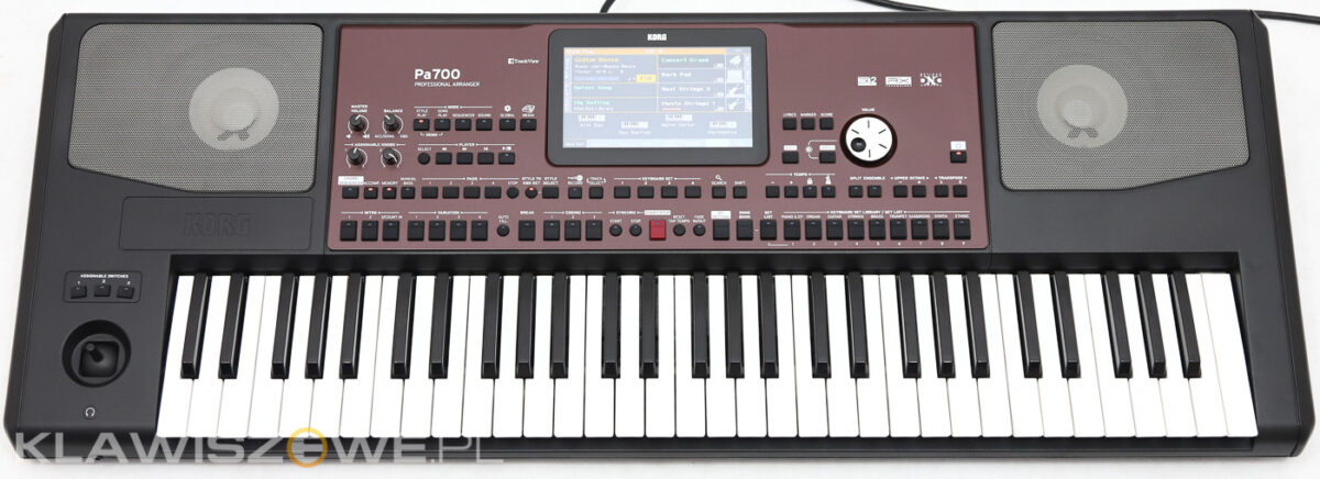 KORG Pa700 + Futerał używany2