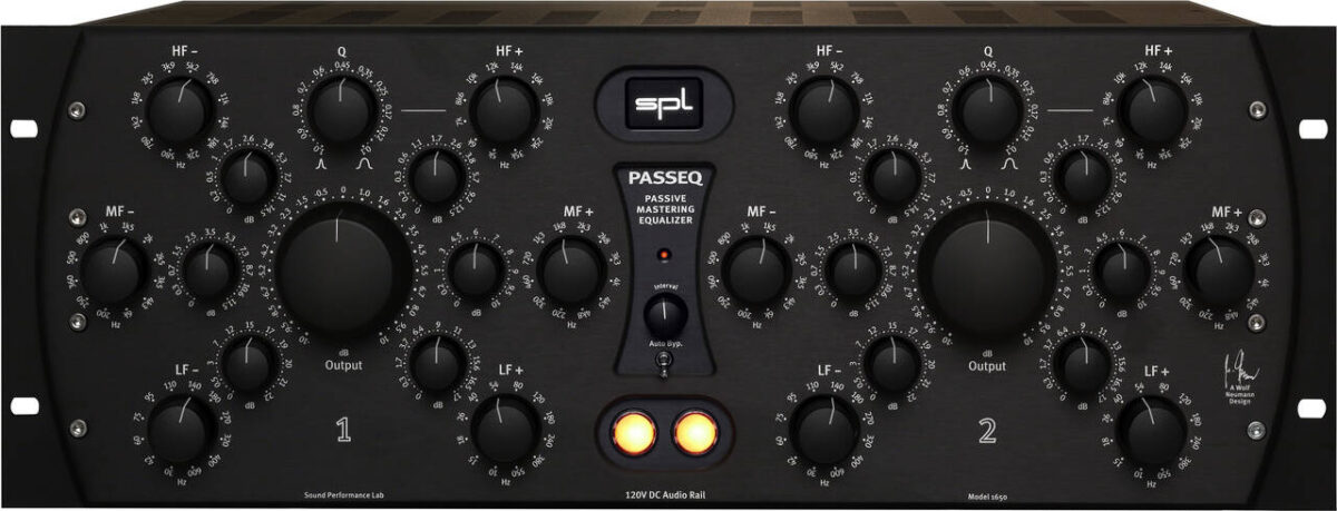 SPL PASSEQ, all-black