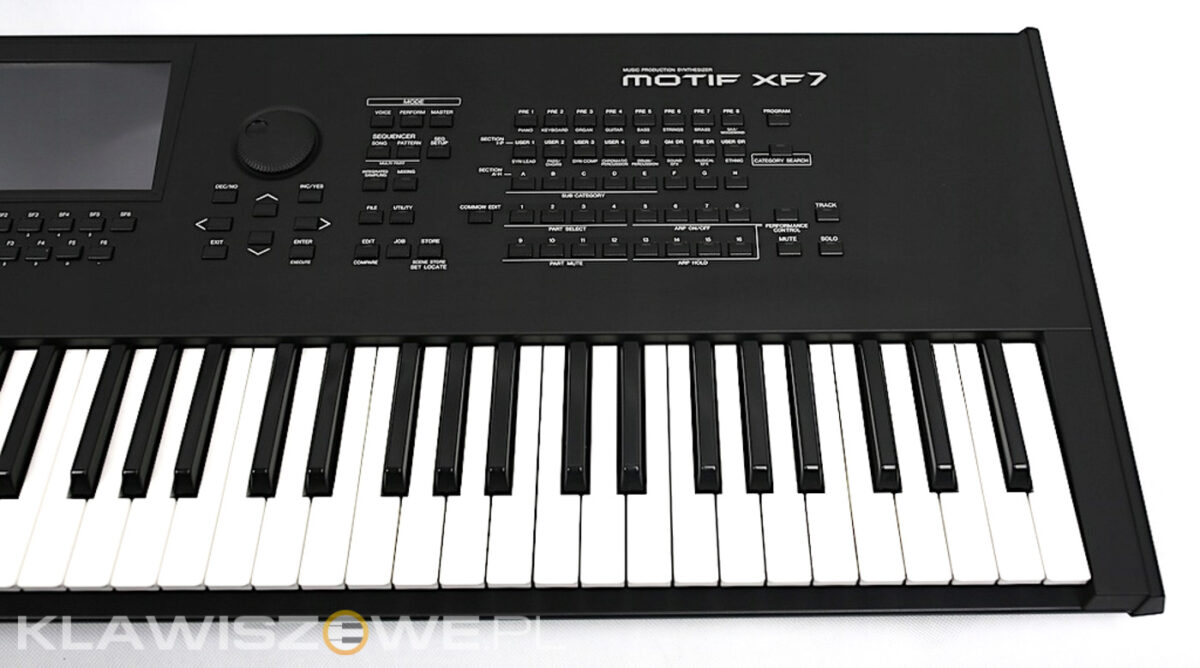 YAMAHA MOTIF XF72