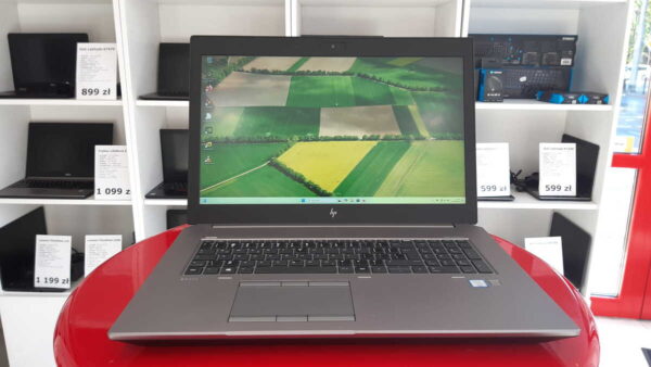 HP ZBook 17 G5 17" i7-8850H 32GB RAM 512GB SSD Quadro P32000 IPS Full HD WIN 11 Pro0