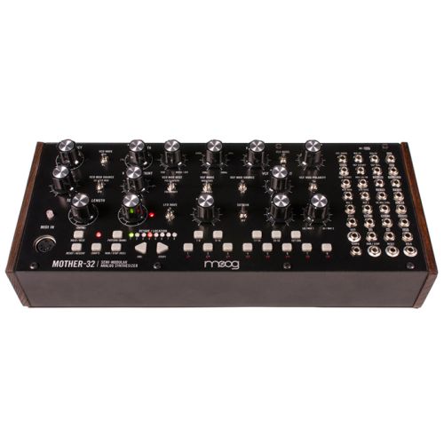 Moog Mother-32 syntezator semi-modularny