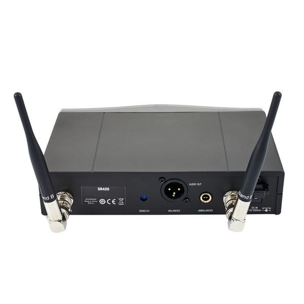 AKG WMS 420 Vocal Set - mikrofon bezprzewodowy doręczny True Diversity1 AKG WMS 420 Vocal Set - mikrofon bezprzewodowy doręczny True Diversity1