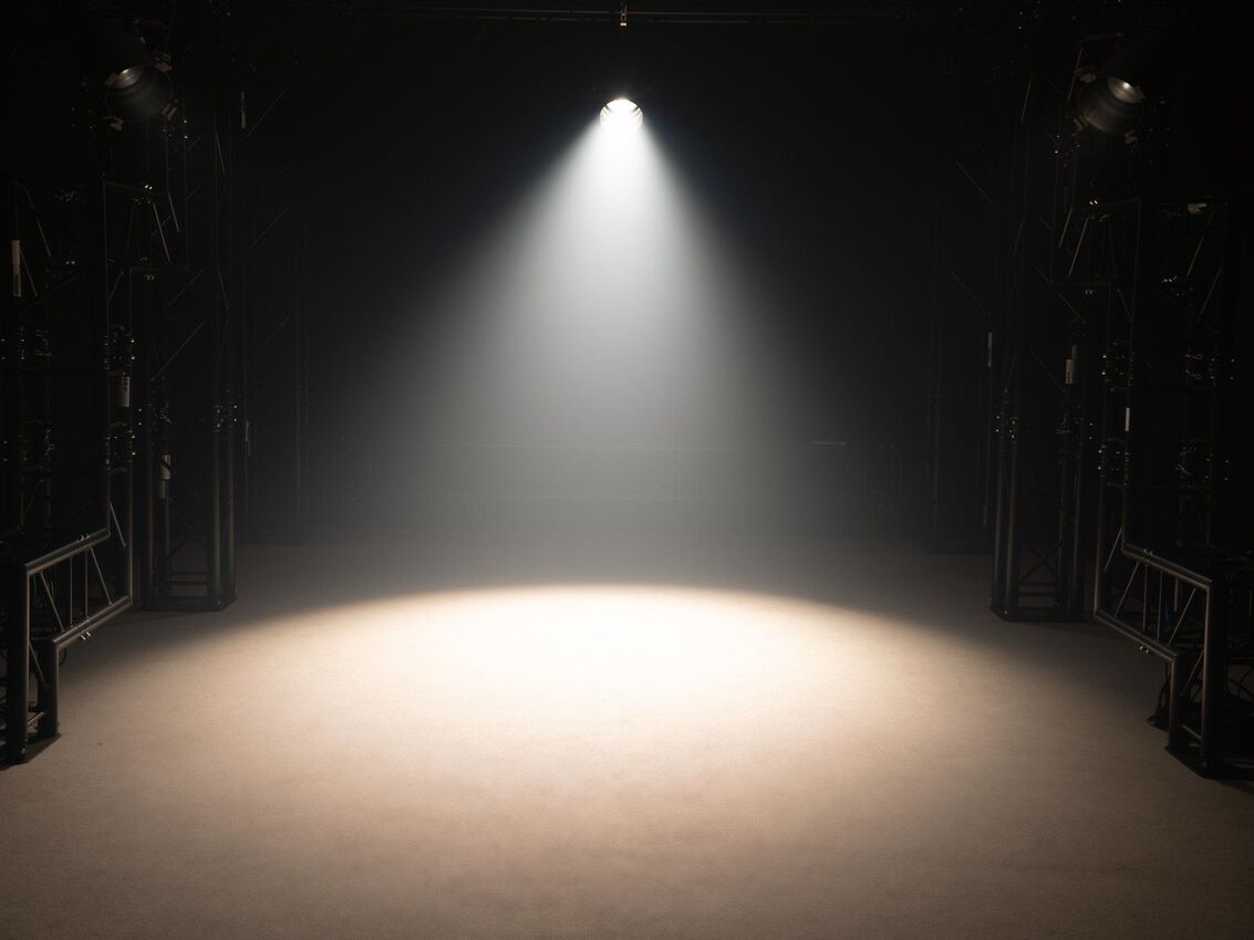 EUROLITE LED PAR-64 COB 3000K 100W Zoom bk - reflektor4 EUROLITE LED PAR-64 COB 3000K 100W Zoom bk - reflektor4