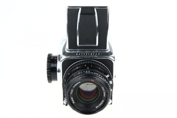 Hasselblad 500 C + 80/2.8 + kaseta A12