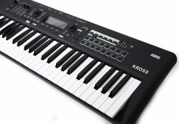 KORG KROSS 2 610