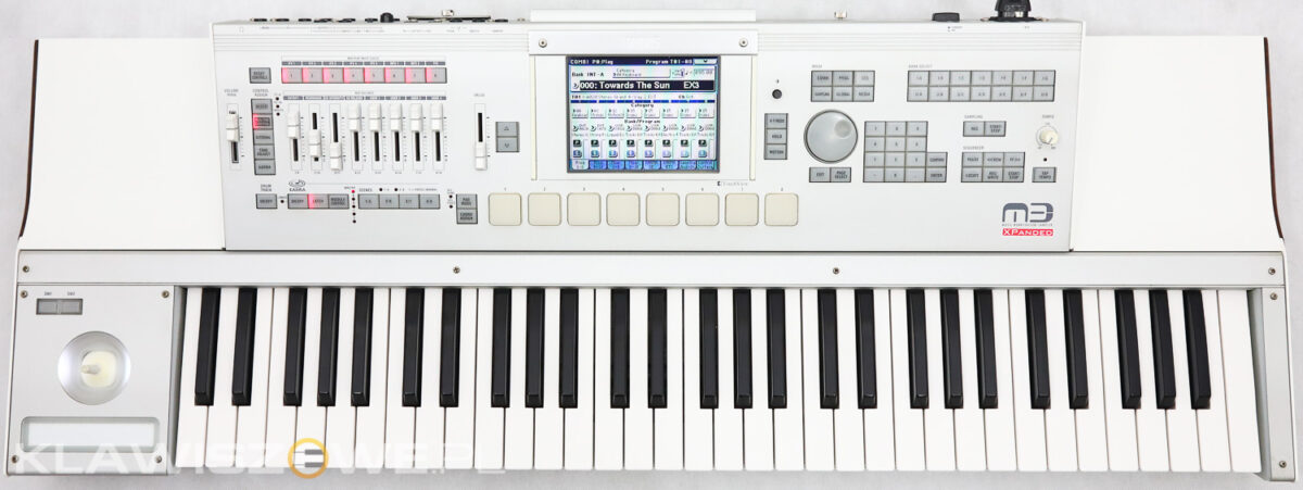 KORG M3 61 XPANDED + case2