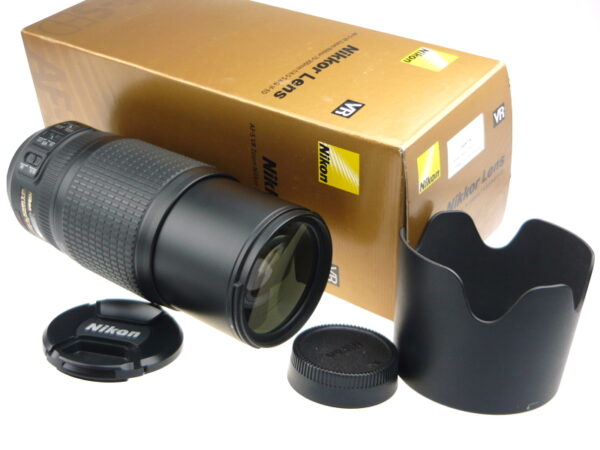 NIKKOR AF-S 70-300/4.5-5.6 G IF VR