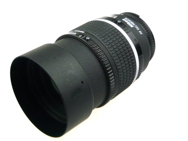 Nikkor AF 135/2 DC Defocus Image Control