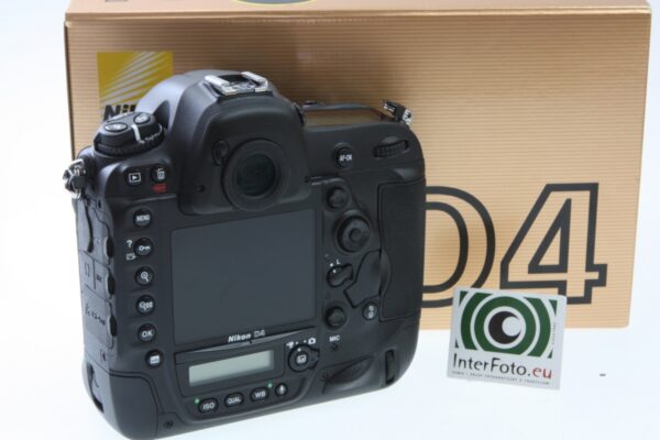 Nikon D40