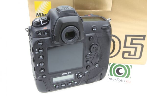 Nikon D50