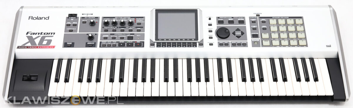 ROLAND FANTOM X61