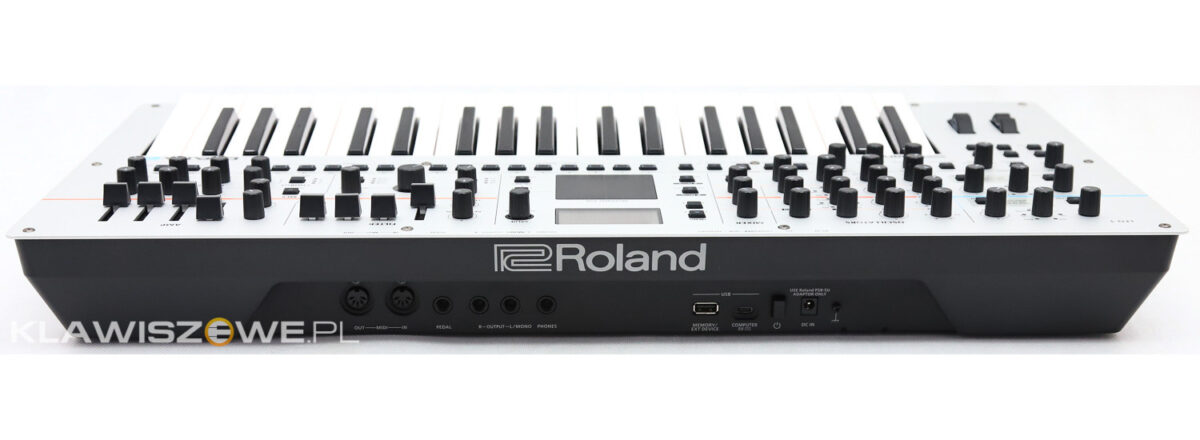 ROLAND GAIA 28