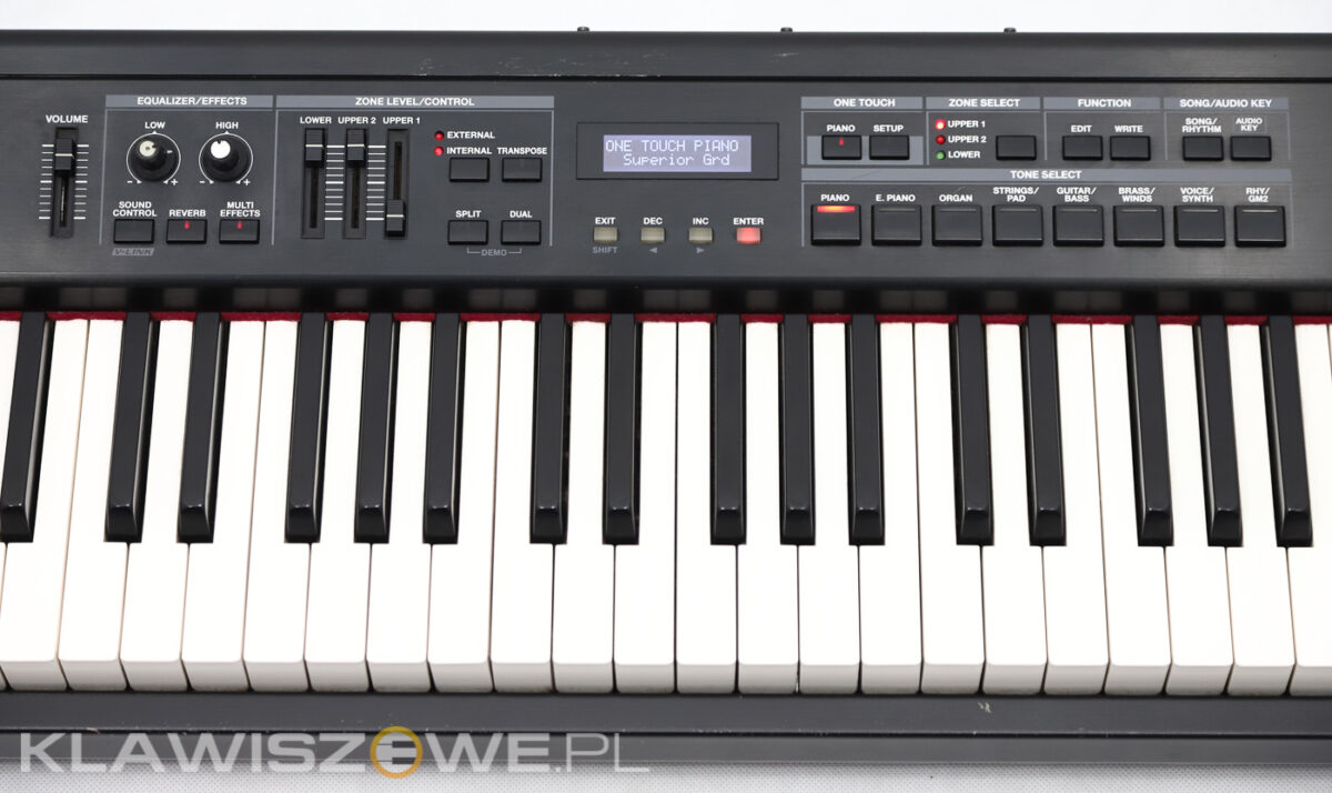 ROLAND RD-300GX + pokrowiec4