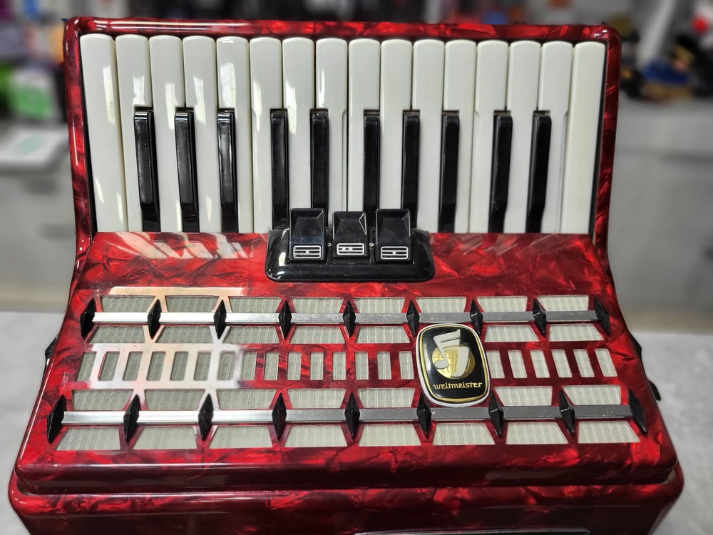 Weltmeister SERINO 48 bas akordeon3 Weltmeister SERINO 48 bas akordeon3