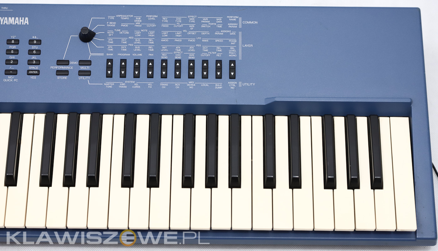 YAMAHA CS1x4 YAMAHA CS1x4