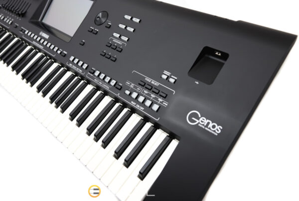 YAMAHA GENOS + pokrowiec używany - stary instrument w rozliczeniu!0