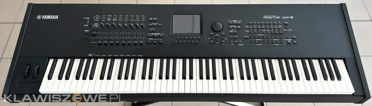 YAMAHA MOTIF XF81
