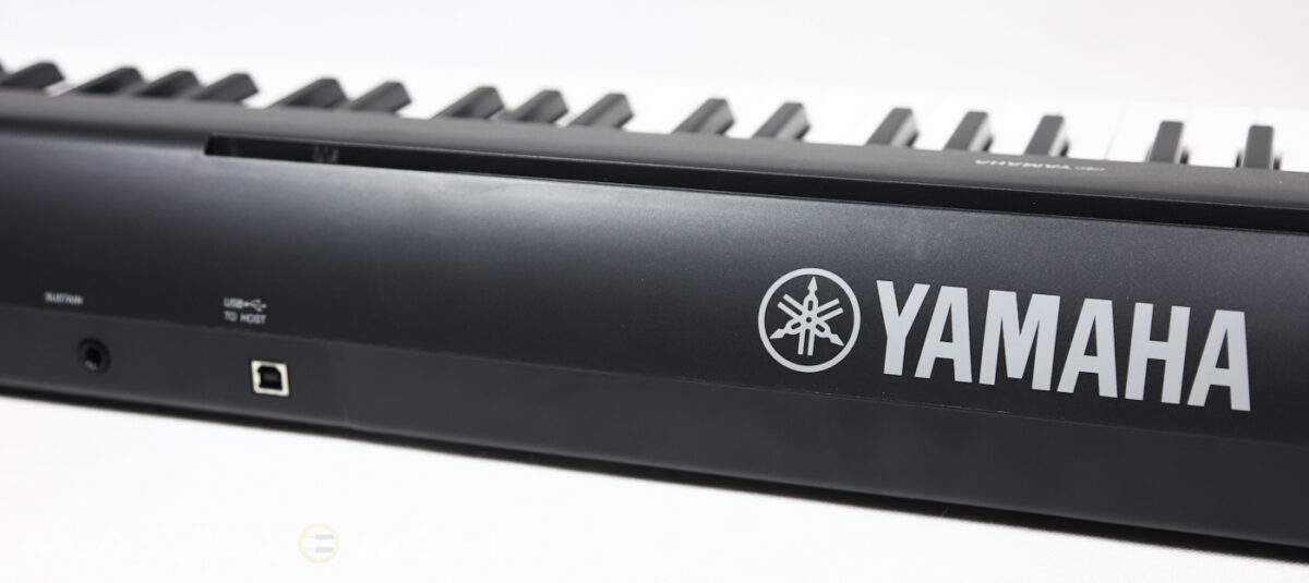 YAMAHA NP-32 BK Piaggero9