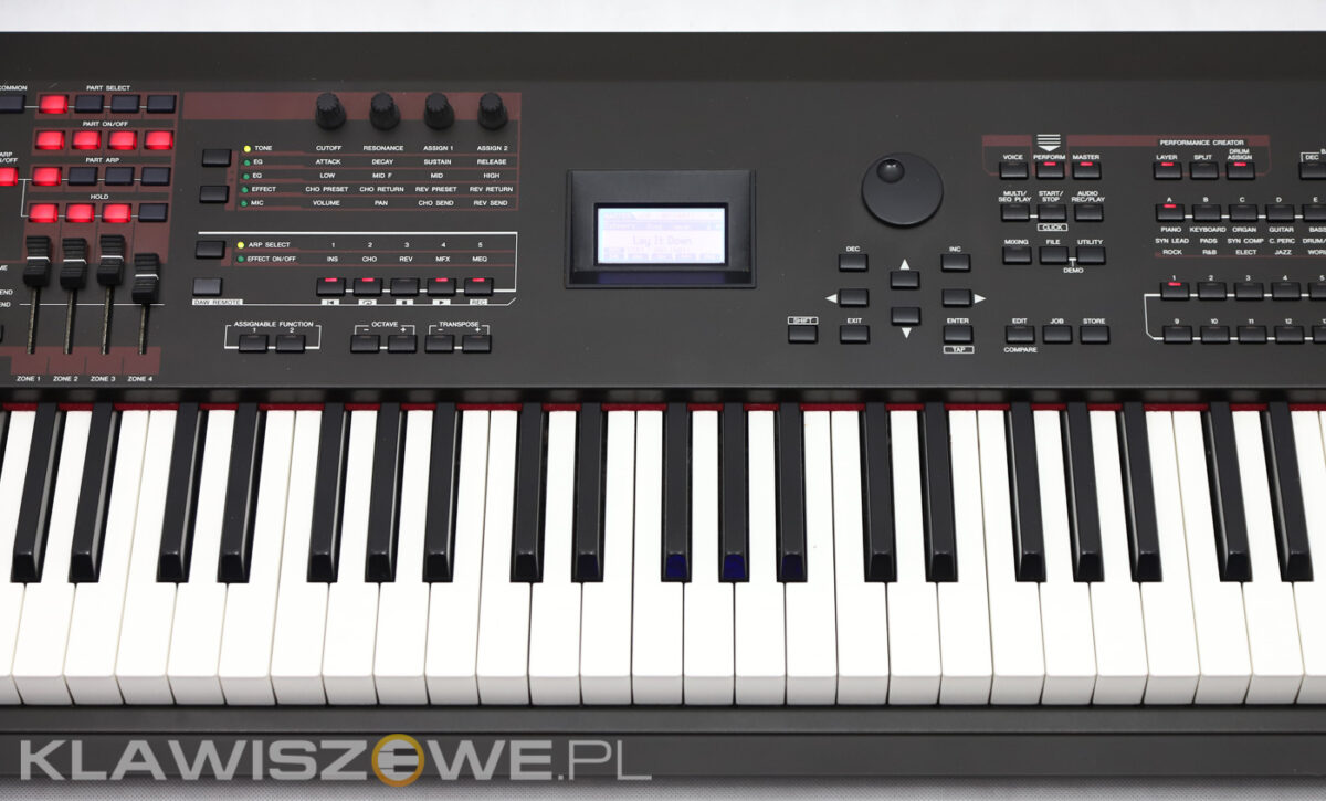 YAMAHA S70XS + FUTERAŁ4