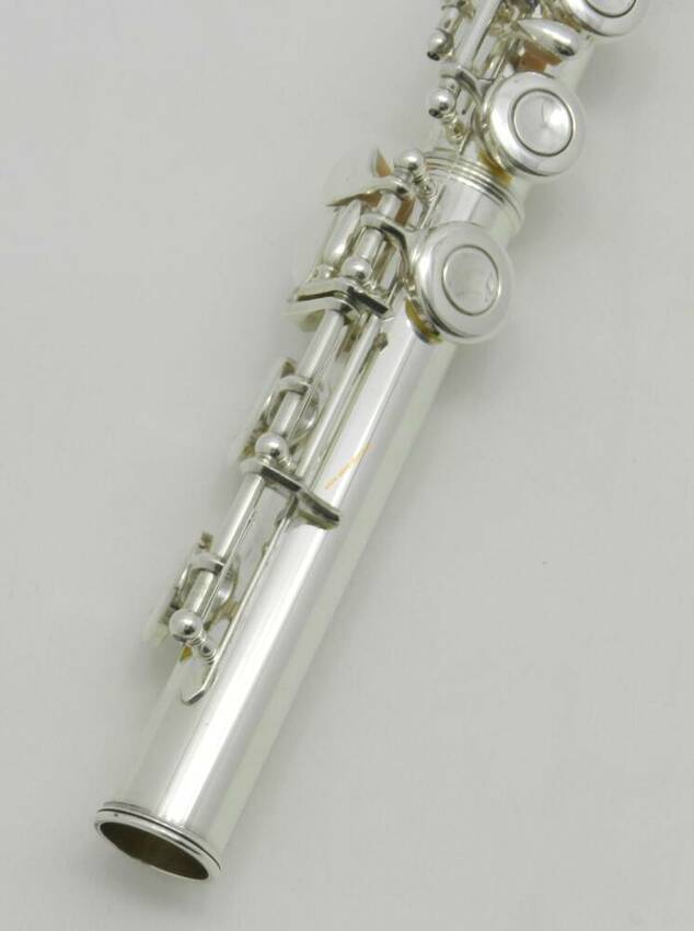 Flet poprzeczny Yamaha YFL-211 S6 Flet poprzeczny Yamaha YFL-211 S6