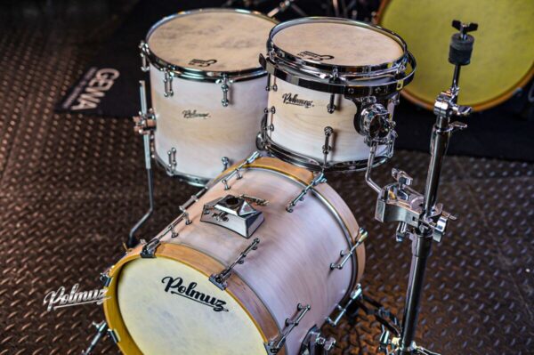 Polmuz Maple Model 1 - 16/10/14 - Satin White Fade