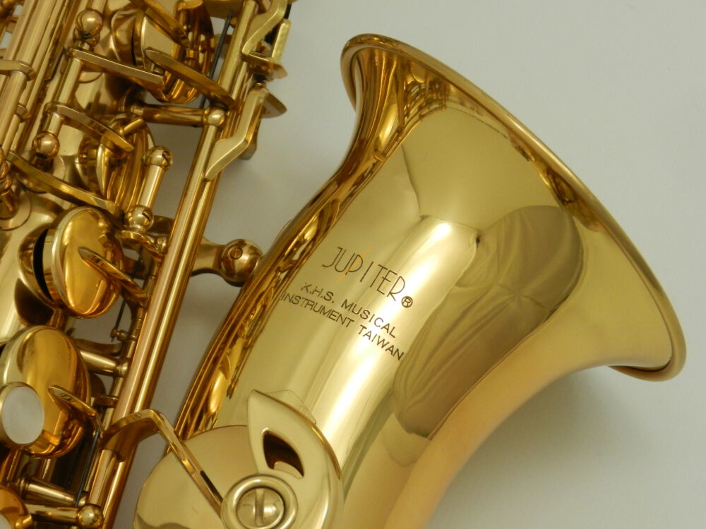 Saksofon altowy Jupiter JAS-7677 Saksofon altowy Jupiter JAS-7677