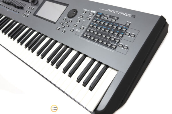 YAMAHA MONTAGE 6 + OLSZAK PACK b-stock 0