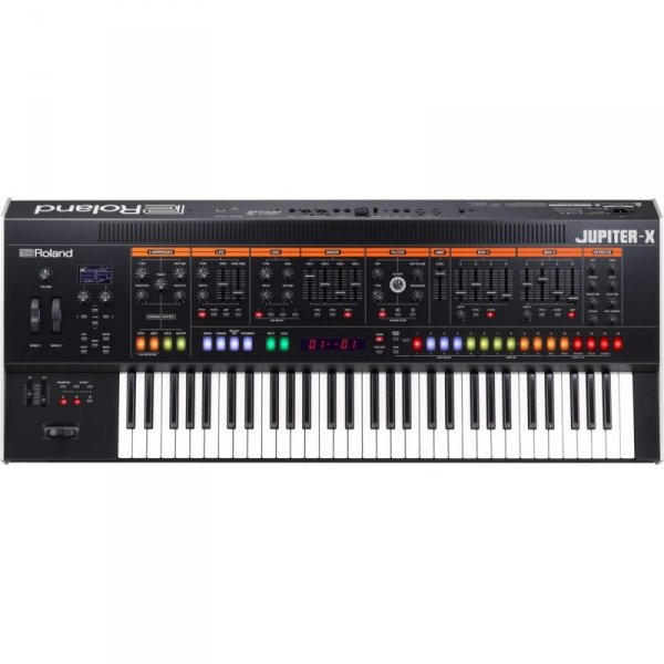 Roland Jupiter X Syntezator0
