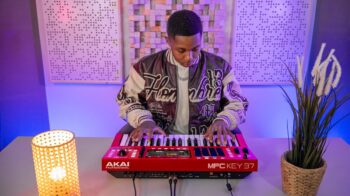 AKAI MPC Key 37 - Vibe