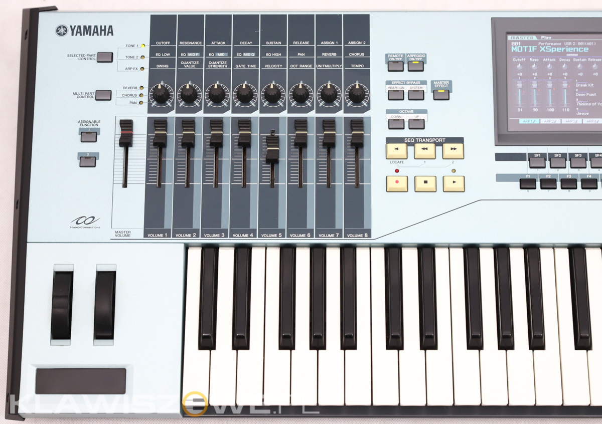 YAMAHA MOTIF XS6 - Vibe