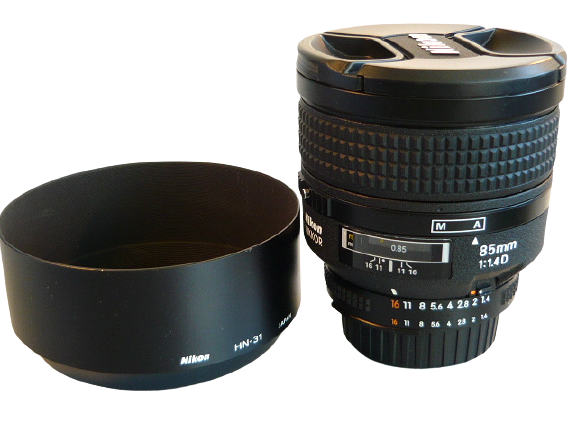 NIKKOR AF 85/1.4D IF2 NIKKOR AF 85/1.4D IF2