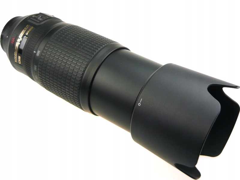 NIKKOR AF-S 70-300/4.5-5.6 G IF VR0 NIKKOR AF-S 70-300/4.5-5.6 G IF VR0