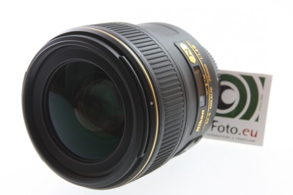Nikkor 35mm f/1.4 AF-S G0