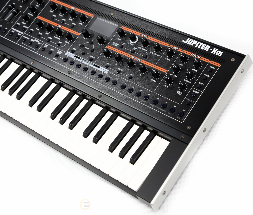 ROLAND JUPITER-Xm0 ROLAND JUPITER-Xm0