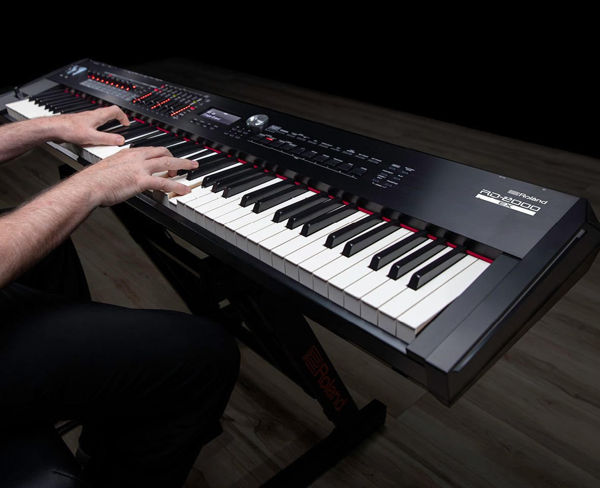 Roland RD-2000 EX - B-stock stage piano - Vibe