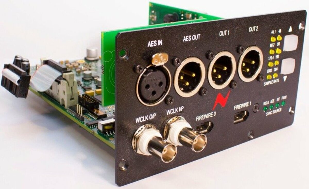 AMS NEVE 1073DPX DUAL PREAMP & EQ6 AMS NEVE 1073DPX DUAL PREAMP & EQ6