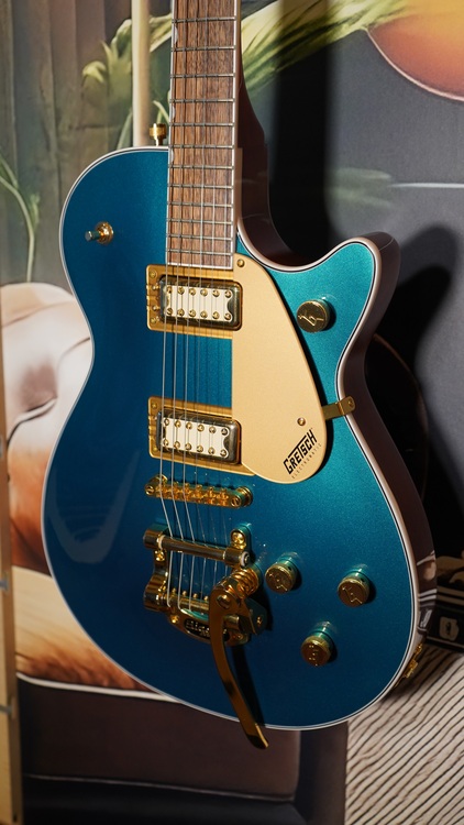 Gretsch Electromatic Pristine LTD JET Single-Cut with Bigsby Petrol1 Gretsch Electromatic Pristine LTD JET Single-Cut with Bigsby Petrol1