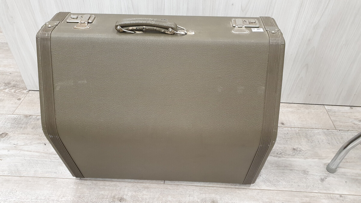 HOHNER ATLANTIC IV de Luxe - UŻYWANY - KOMIS9 HOHNER ATLANTIC IV de Luxe - UŻYWANY - KOMIS9