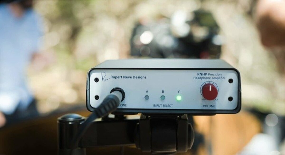 RNHP - Precision Headphone Amplifier4 RNHP - Precision Headphone Amplifier4