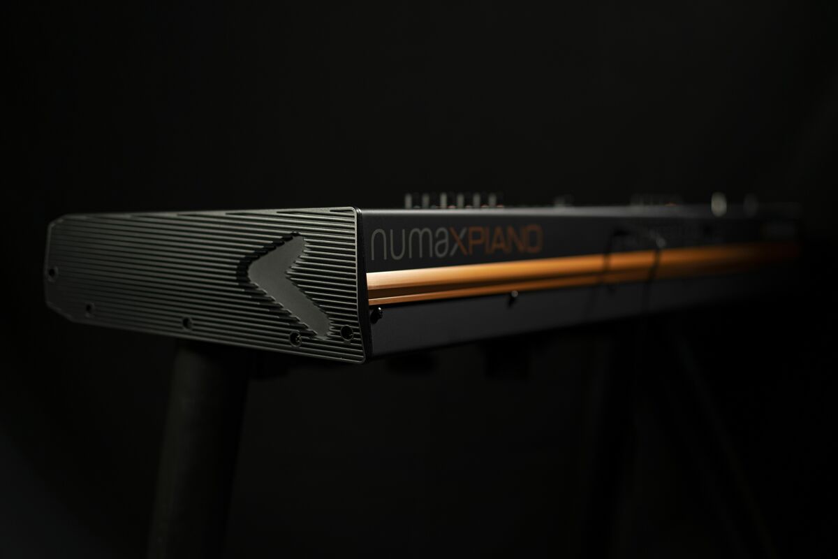STUDIOLOGIC Numa X Piano 737 STUDIOLOGIC Numa X Piano 737