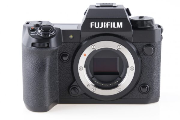 Zestaw Fujifilm X-H2 + XF 16-55/2.8 + Viltrox 85mm0