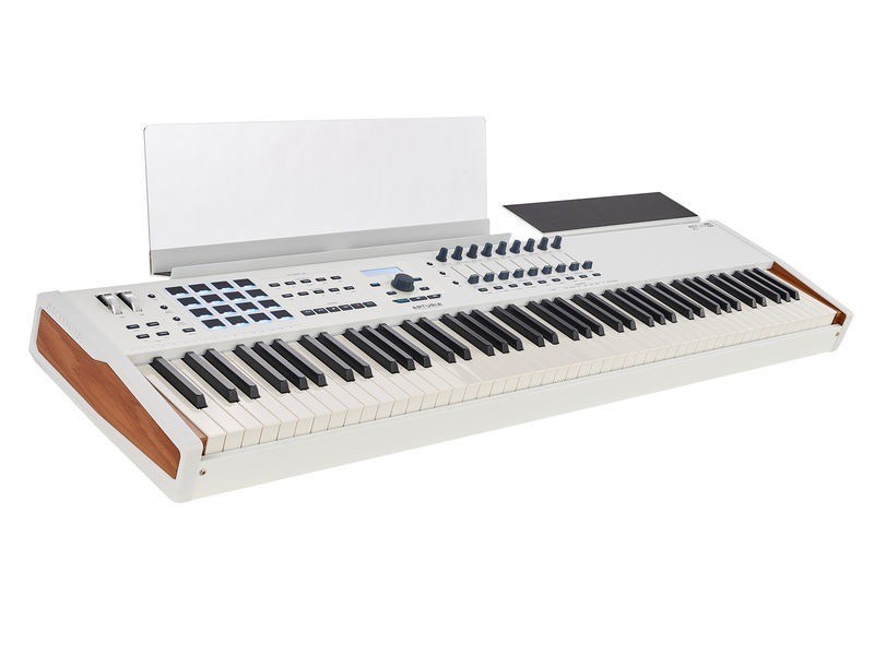 Arturia KeyLab 88 MkII - klawiatura MIDI USB7 Arturia KeyLab 88 MkII - klawiatura MIDI USB7