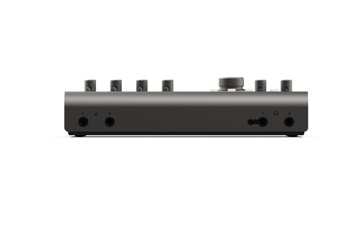 Audient iD44 MKII - interfejs audio USB 20 wejść/24 wyjścia1 Audient iD44 MKII - interfejs audio USB 20 wejść/24 wyjścia1