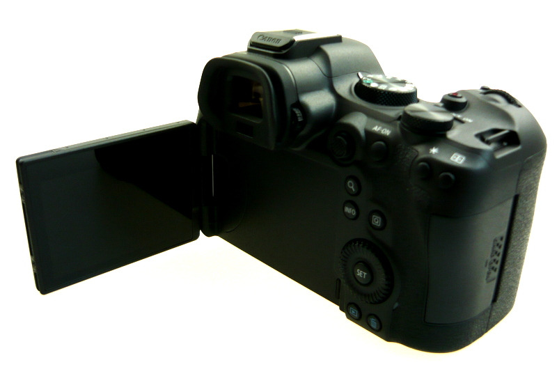 Canon EOS R6 Mark II5 Canon EOS R6 Mark II5